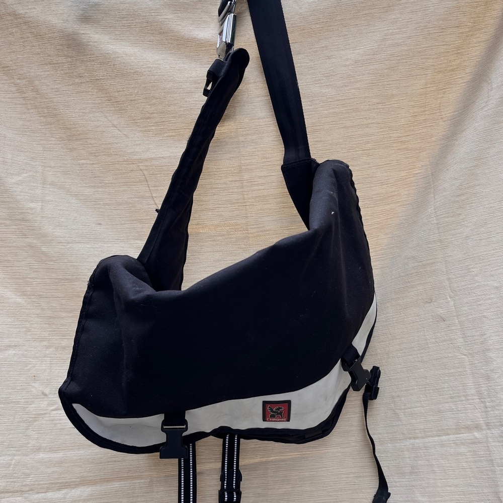 Vintage Chrome Industries Messenger Bag - Picture 5 of 5